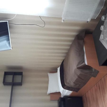 Leon Hotel Leopoli Esterno foto